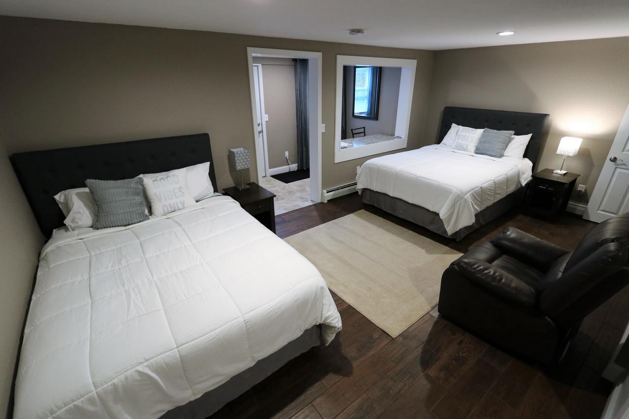 Brimley Motel Suites Kültér fotó